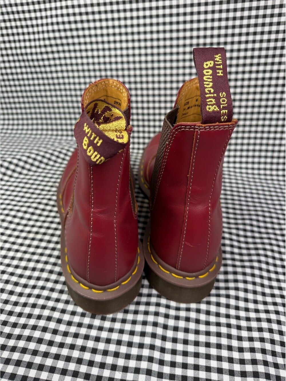 Dr Martens 2976 Chelsea Boots UK 6 US Womens 8 Made England Cherry Red Leather - Picture 3 of 6
